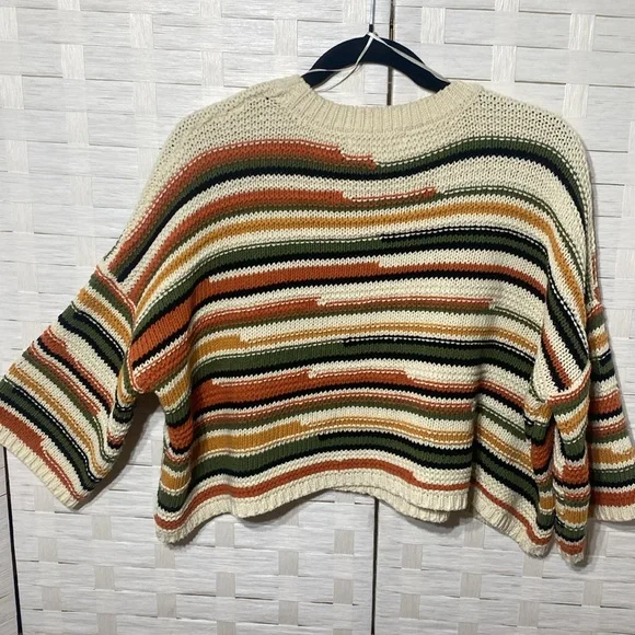 Favlux Neutral Striped Knit Oversized Cropped 3/4 Sleeve Sweater Size Small - Picture 4 of 10